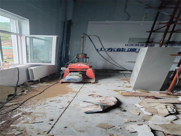 乾县地基基础下沉墙体裂缝加固注浆顶升施工